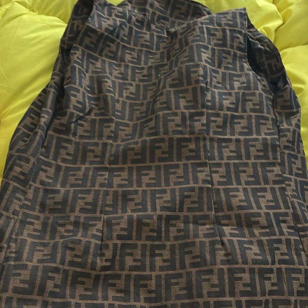 Fendi Brown and Black Monogram vest and sneakers jacket was made from a jacket - Picture 4 of 6